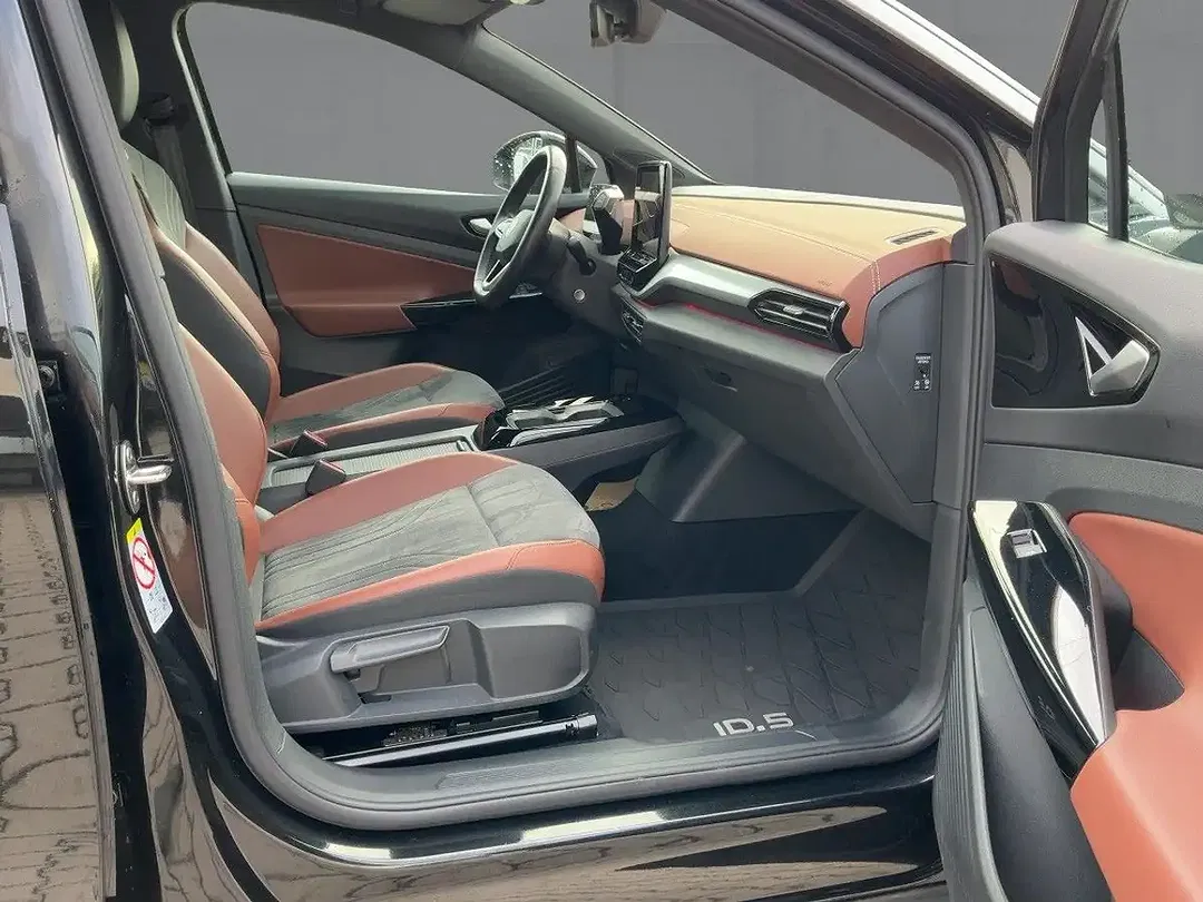 Volkswagen ID.5 Pro Performance - Thumbnail 11