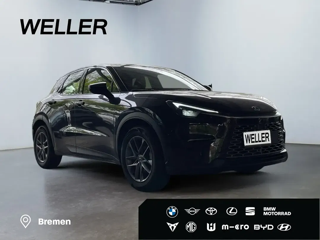 Lexus LBX - Thumbnail 4