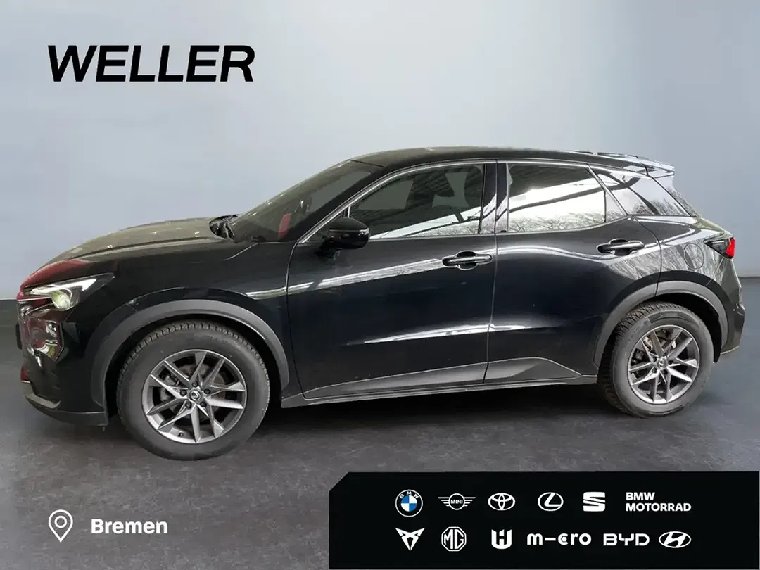 Lexus LBX - Thumbnail 5