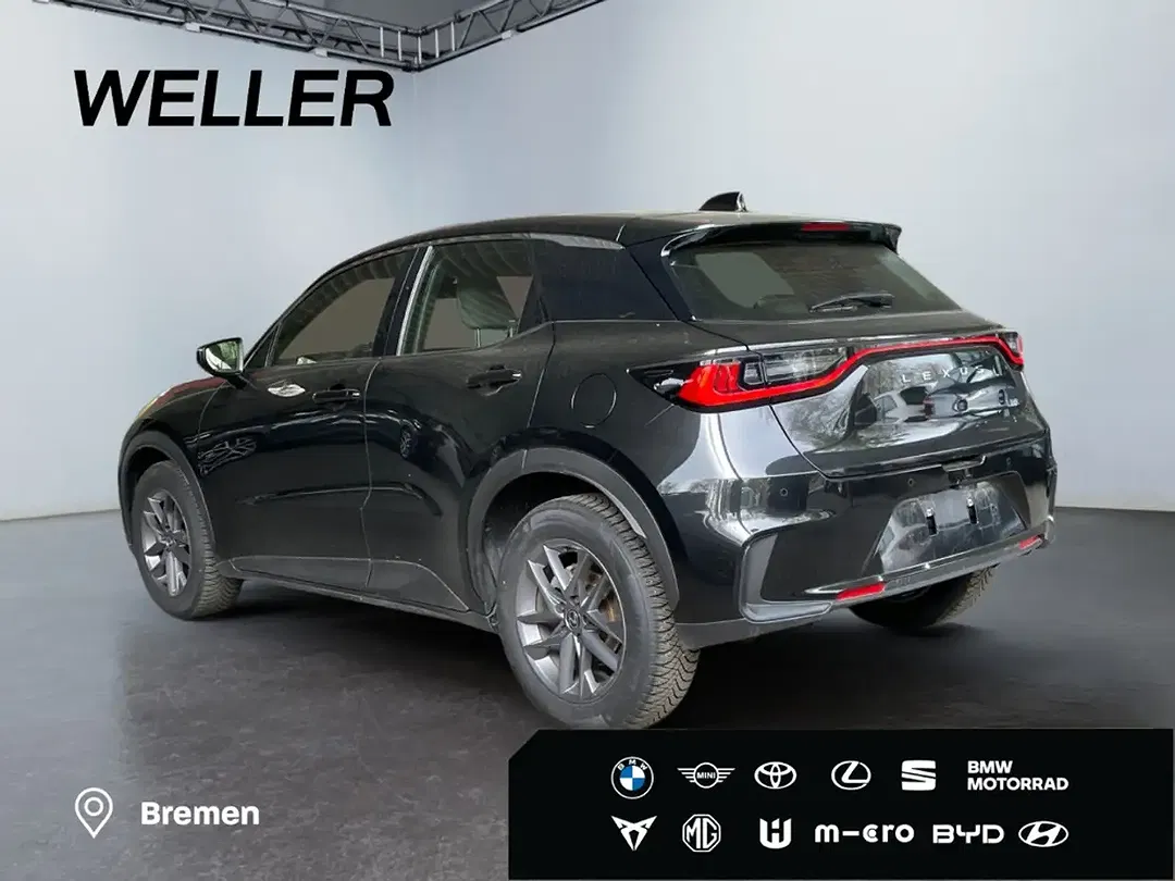 Lexus LBX - Thumbnail 7