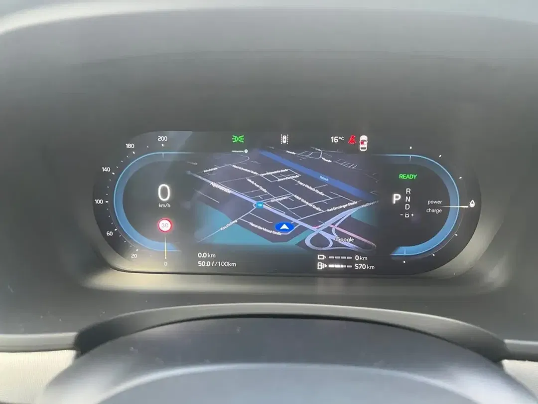 Volvo V90 T8 PHEV Hybrid AWD Plus Bright - Thumbnail 10