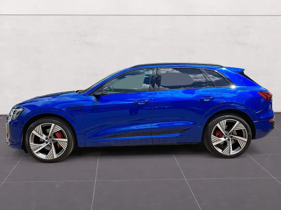 Audi Q8 e-tron 55 quattro S line - Thumbnail 7