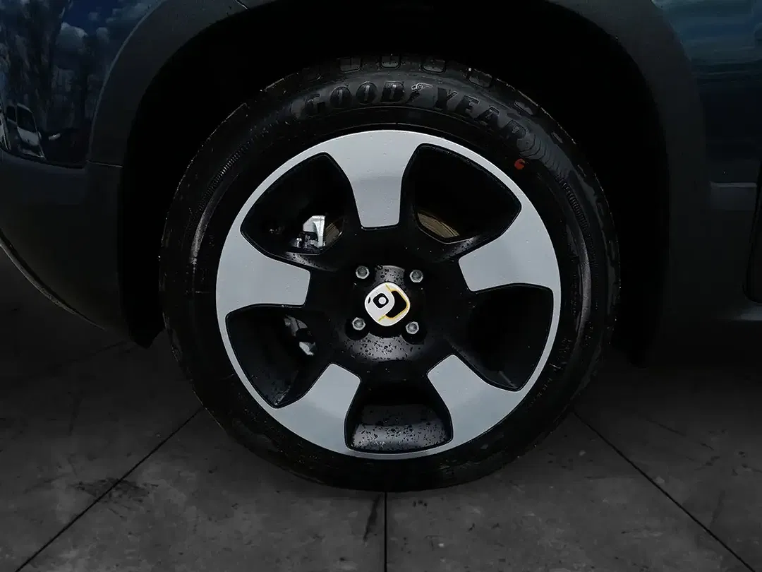 Fiat Panda 1.0 Hybrid Cross - Thumbnail 4