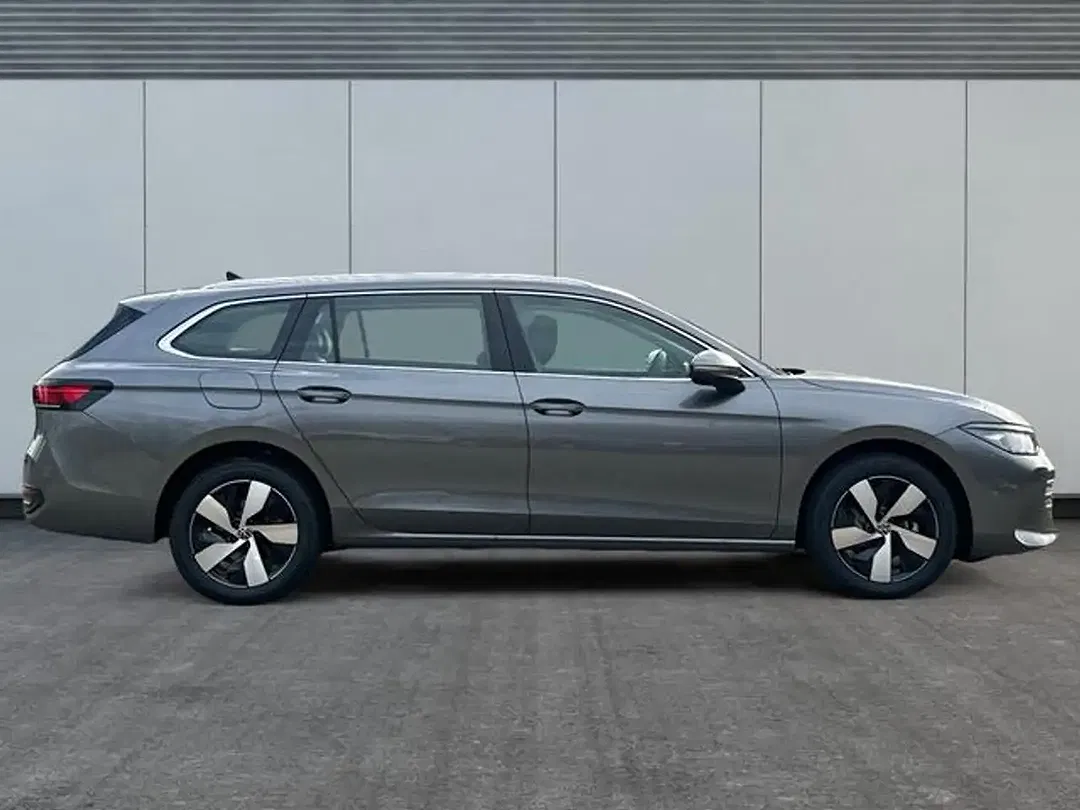 Volkswagen Passat DSG Business - Thumbnail 4