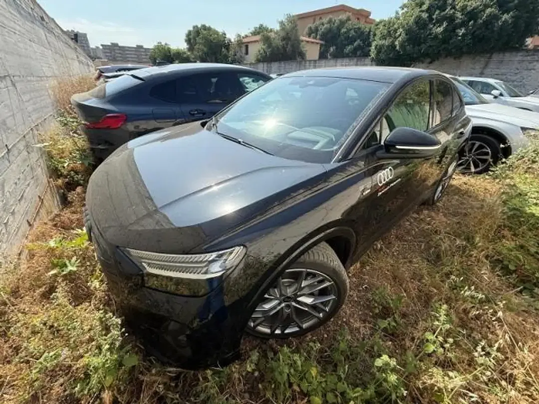 Audi Q4 e-tron 45 Sportback S line - Thumbnail 1