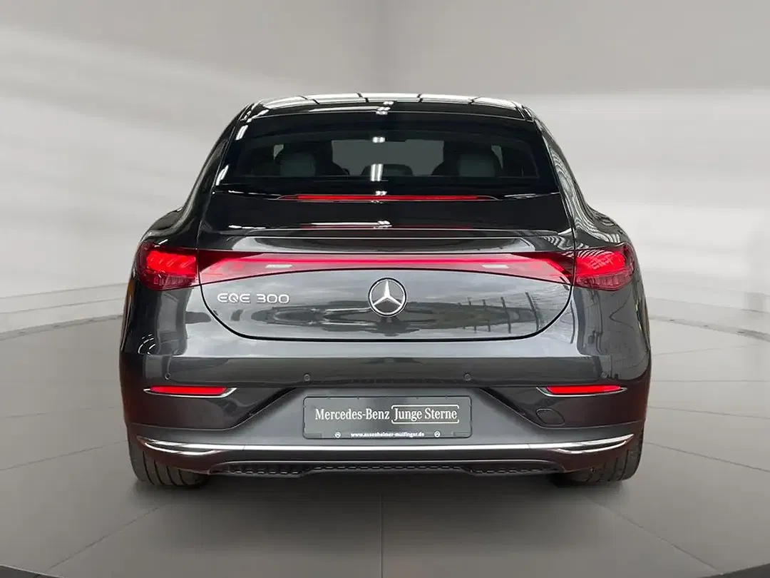 Mercedes-Benz EQE 300 Burmester - Thumbnail 4