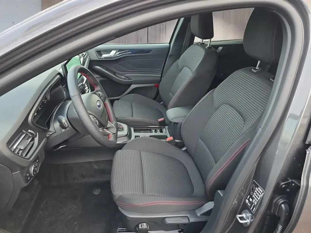 Ford Focus 1.0 AUT ST-Line X - Thumbnail 11