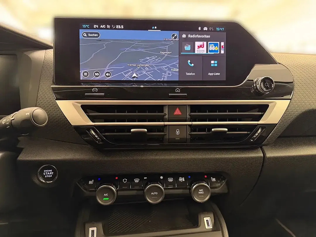 Citroen C4 Hybrid - Thumbnail 9