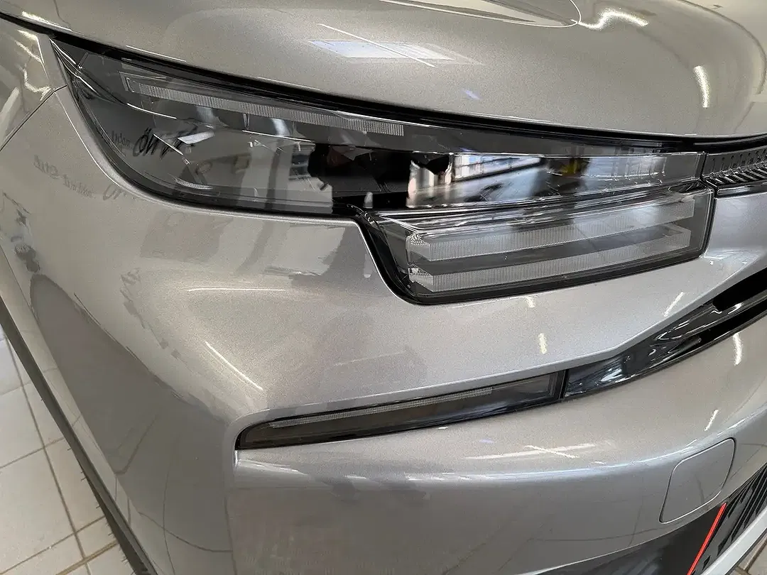 Citroen C4 Hybrid - Thumbnail 6