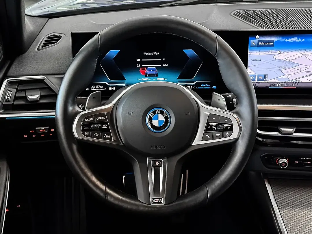 BMW 330 AUT M Sport Pro - Thumbnail 15