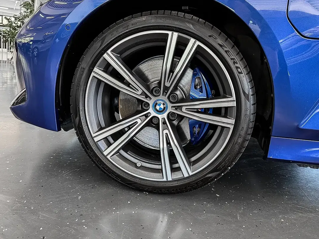 BMW 330 AUT M Sport Pro - Thumbnail 6
