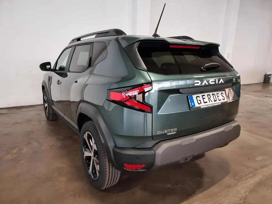 Dacia Duster Hybrid Journey - Thumbnail 9