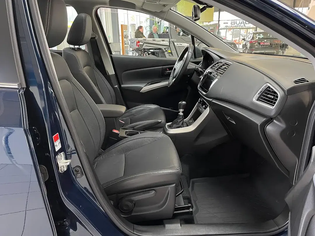 Suzuki SX4 S-Cross AllGrip Comfort+ - Thumbnail 14