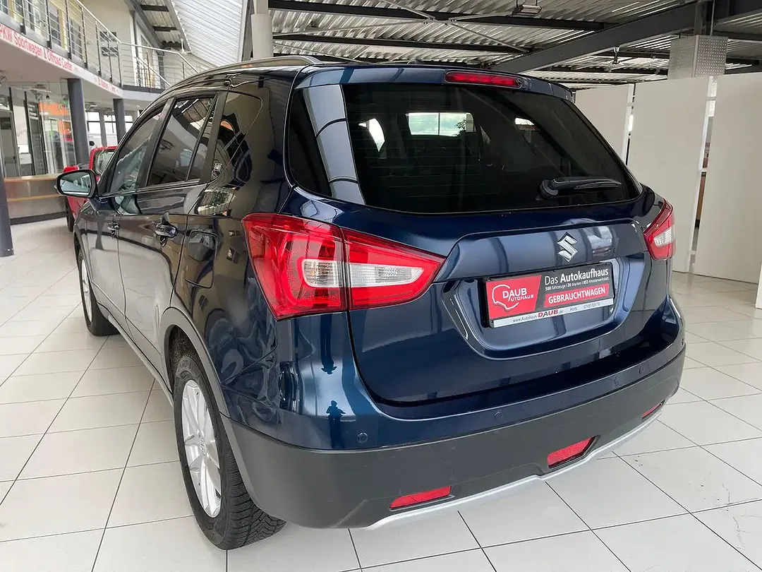 Suzuki SX4 S-Cross AllGrip Comfort+ - Thumbnail 4