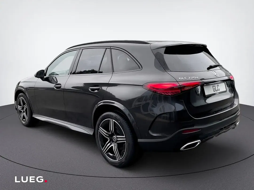 Mercedes-Benz GLC 220 4MATIC Night - Thumbnail 3