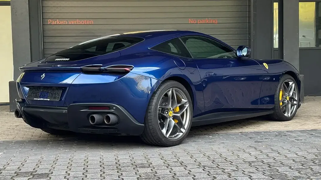 Ferrari Roma - Thumbnail 4