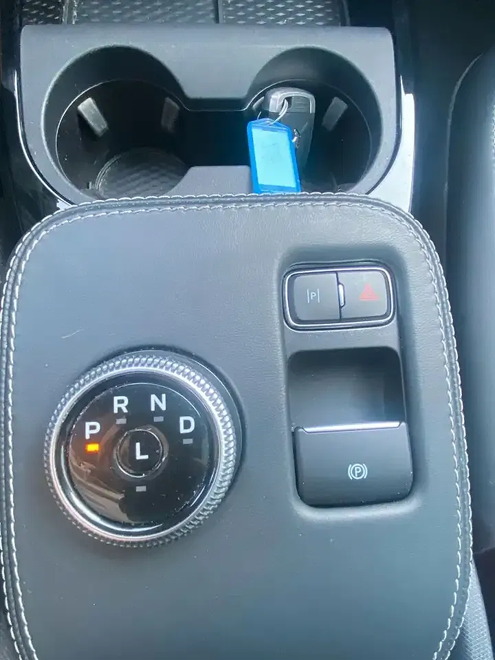 Ford Mustang Mach-E - Thumbnail 14