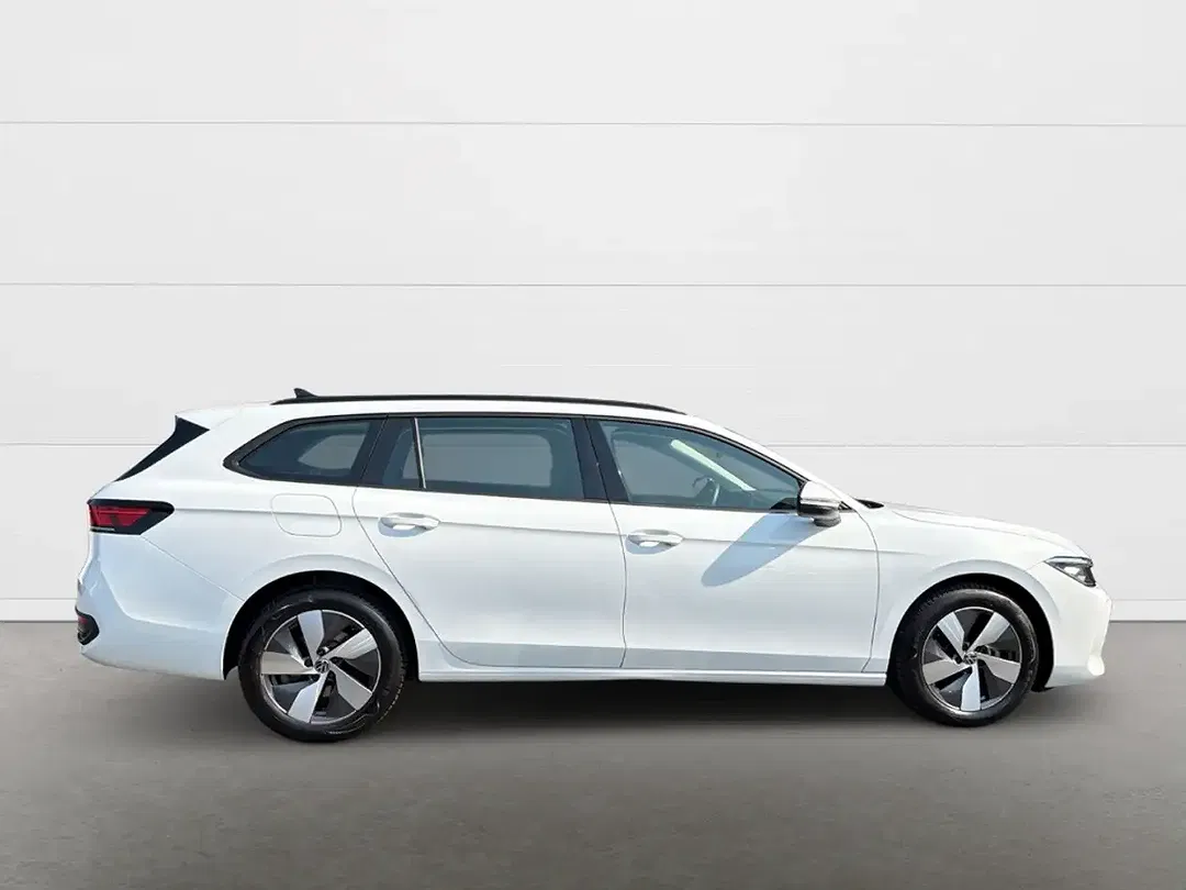 Volkswagen Passat 1.5 eTSI DSG - Thumbnail 8