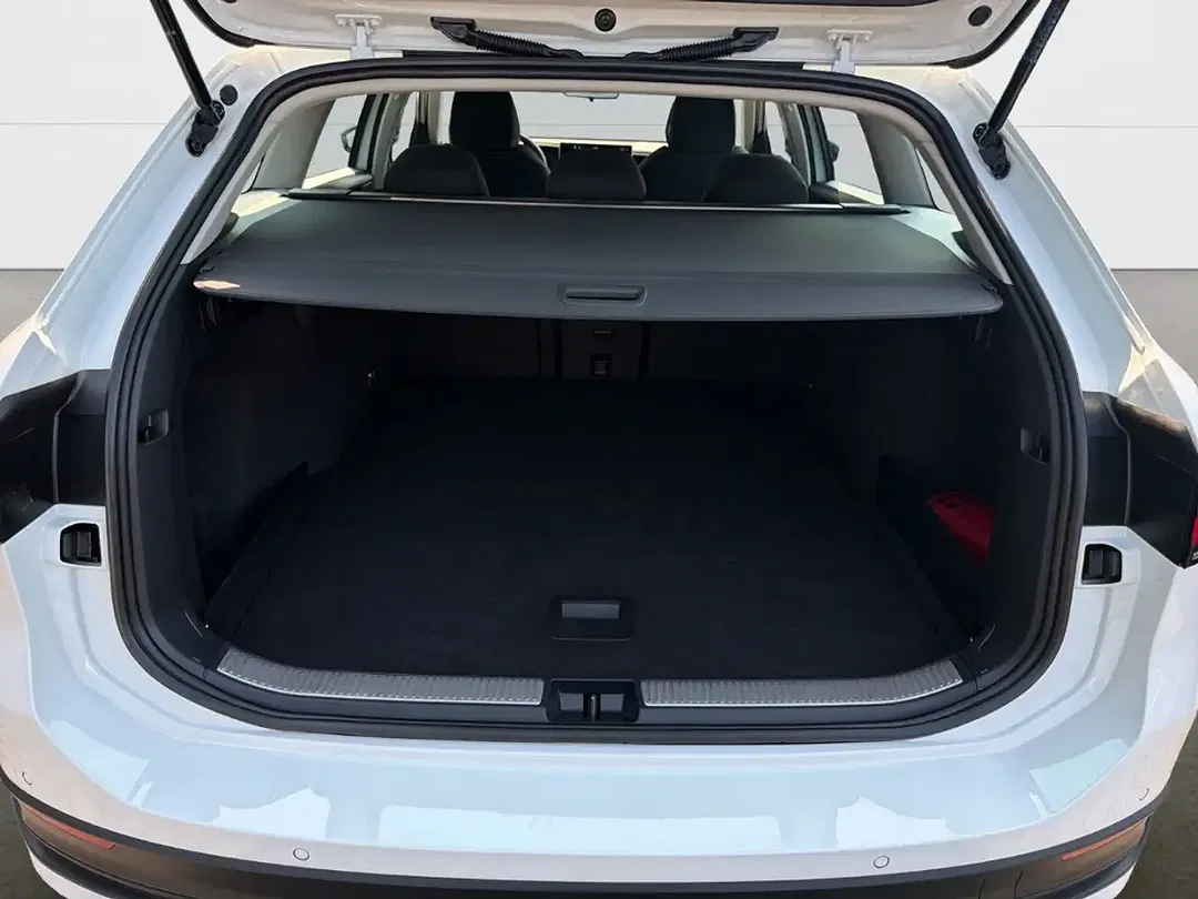Volkswagen Passat 1.5 eTSI DSG - Thumbnail 6