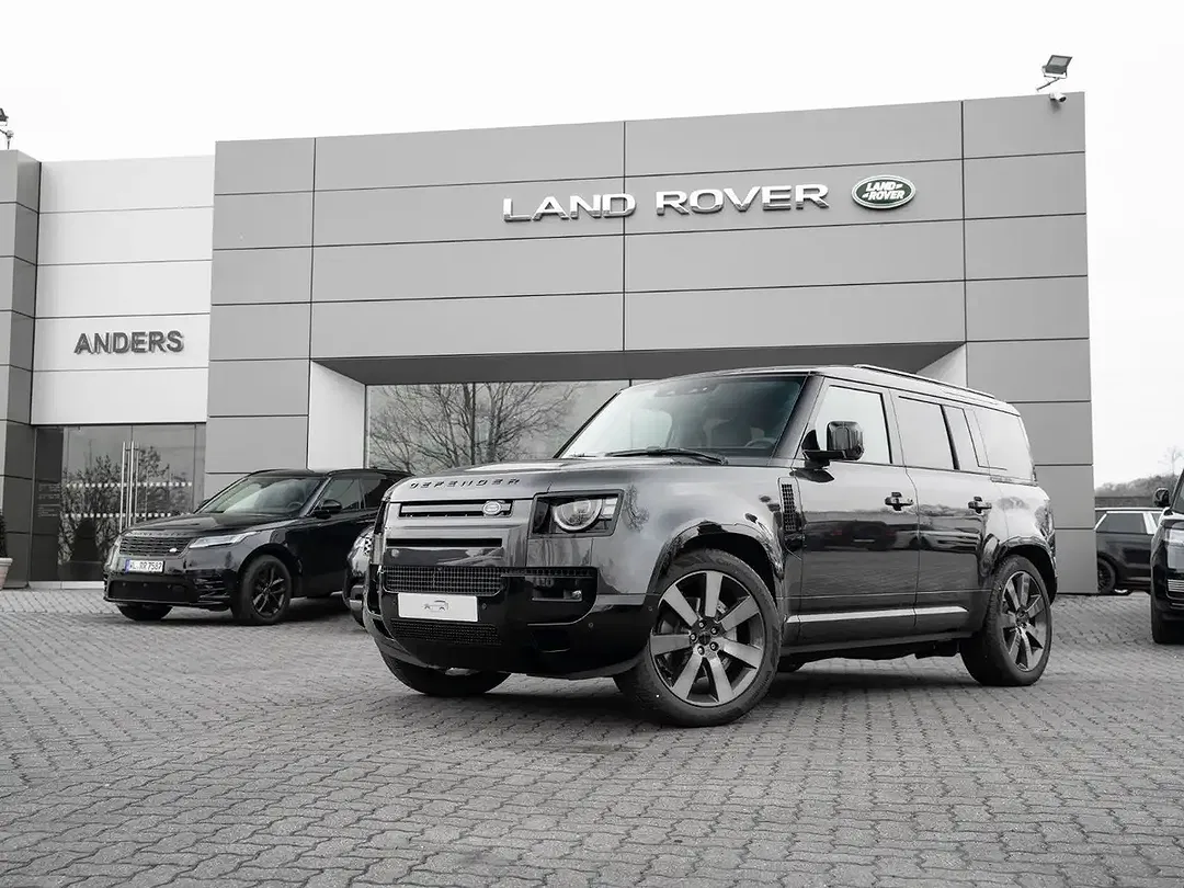 Land Rover Defender D350 110 X-Dynamic HSE - Thumbnail 9