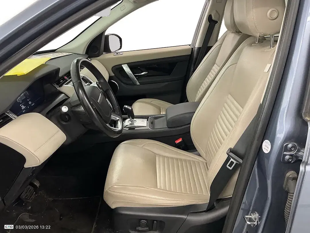 Land Rover Discovery Sport PHEV - Thumbnail 9