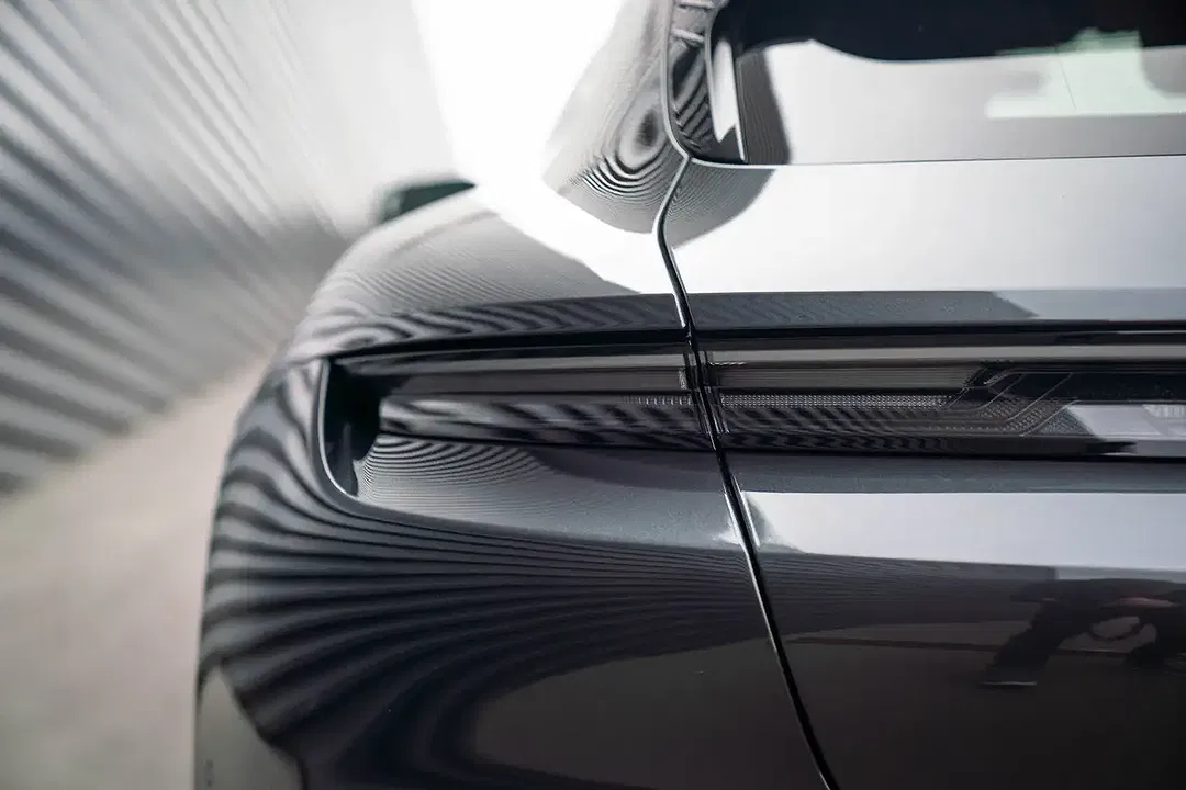 Porsche Taycan Sport Turismo - foto 15