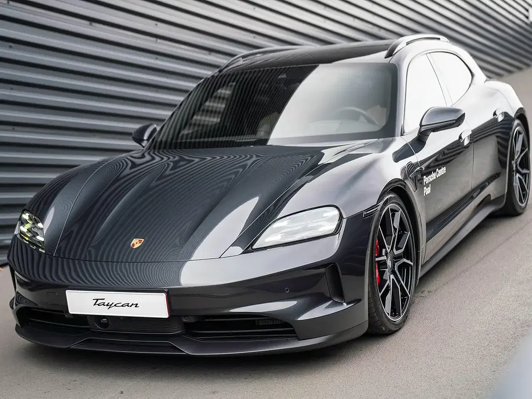 Porsche Taycan Sport Turismo - foto 2