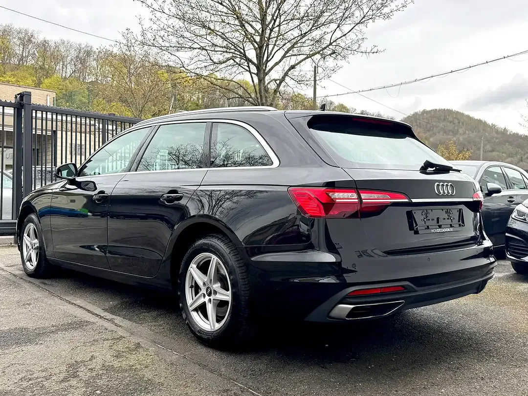 Audi A4 TDI S tronic - Thumbnail 13