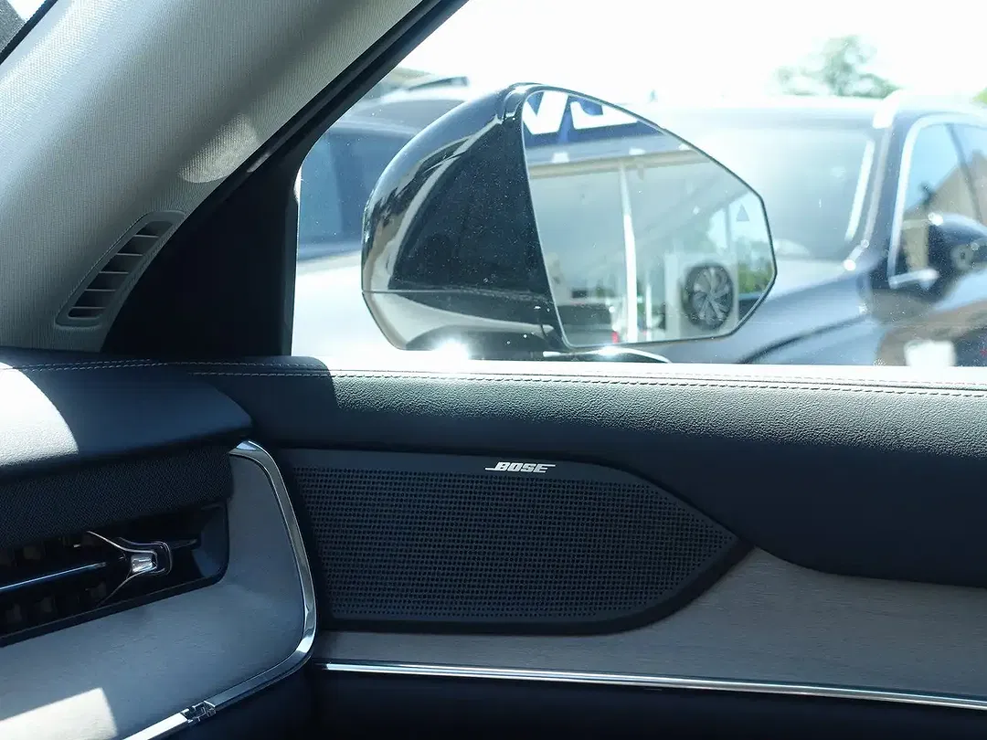 Volvo EX90 Twin Motor Plus - Thumbnail 14