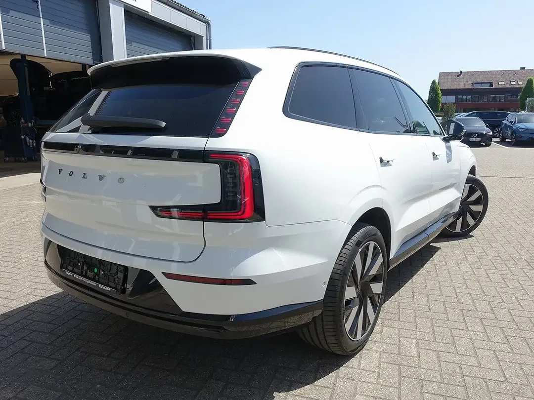 Volvo EX90 Twin Motor Plus - foto 2