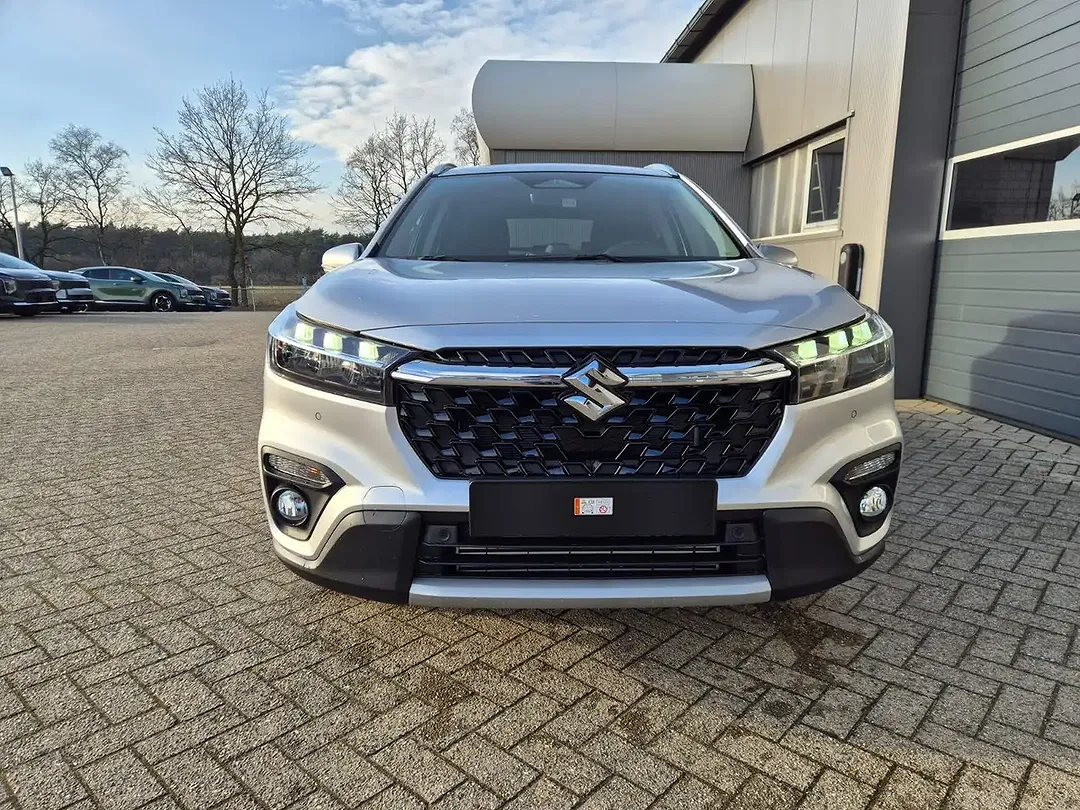 Suzuki S-Cross MHEV 1.4 BOOSTERJET AllGrip 4x4 Comfort - Thumbnail 8