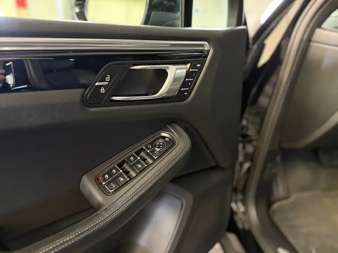 Porsche Macan S - Thumbnail 11