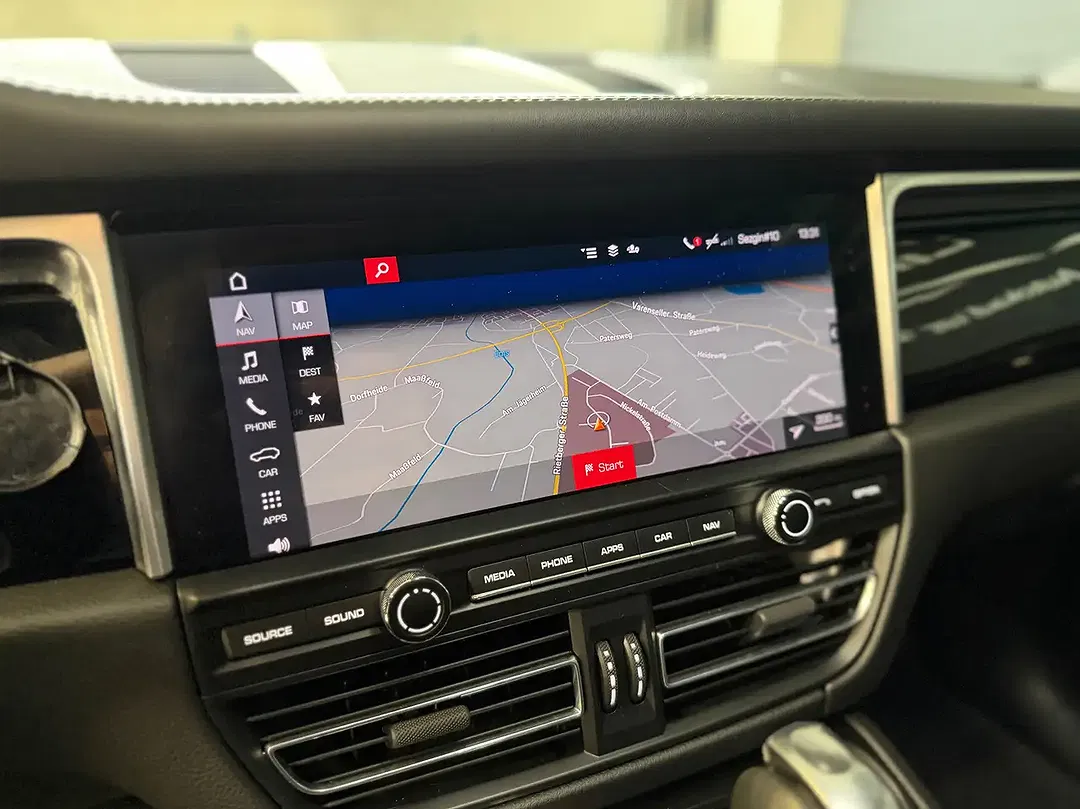 Porsche Macan S - Thumbnail 14