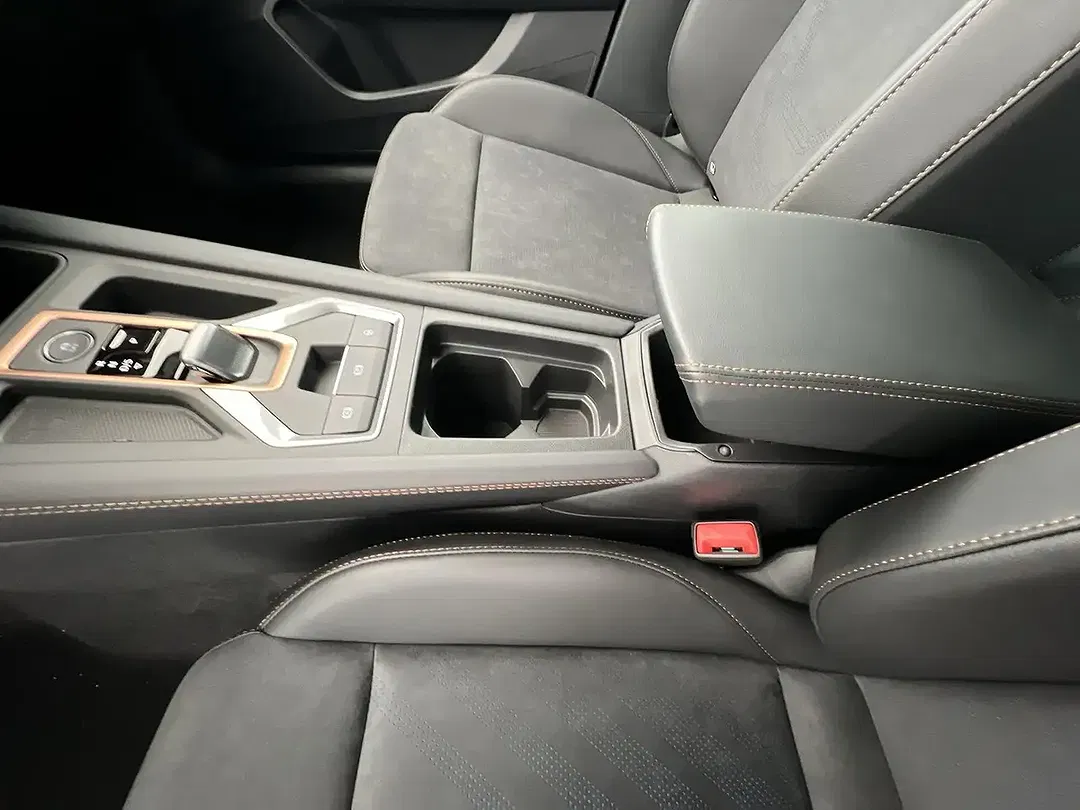 CUPRA Formentor 1.5 TSI PHEV - Thumbnail 14