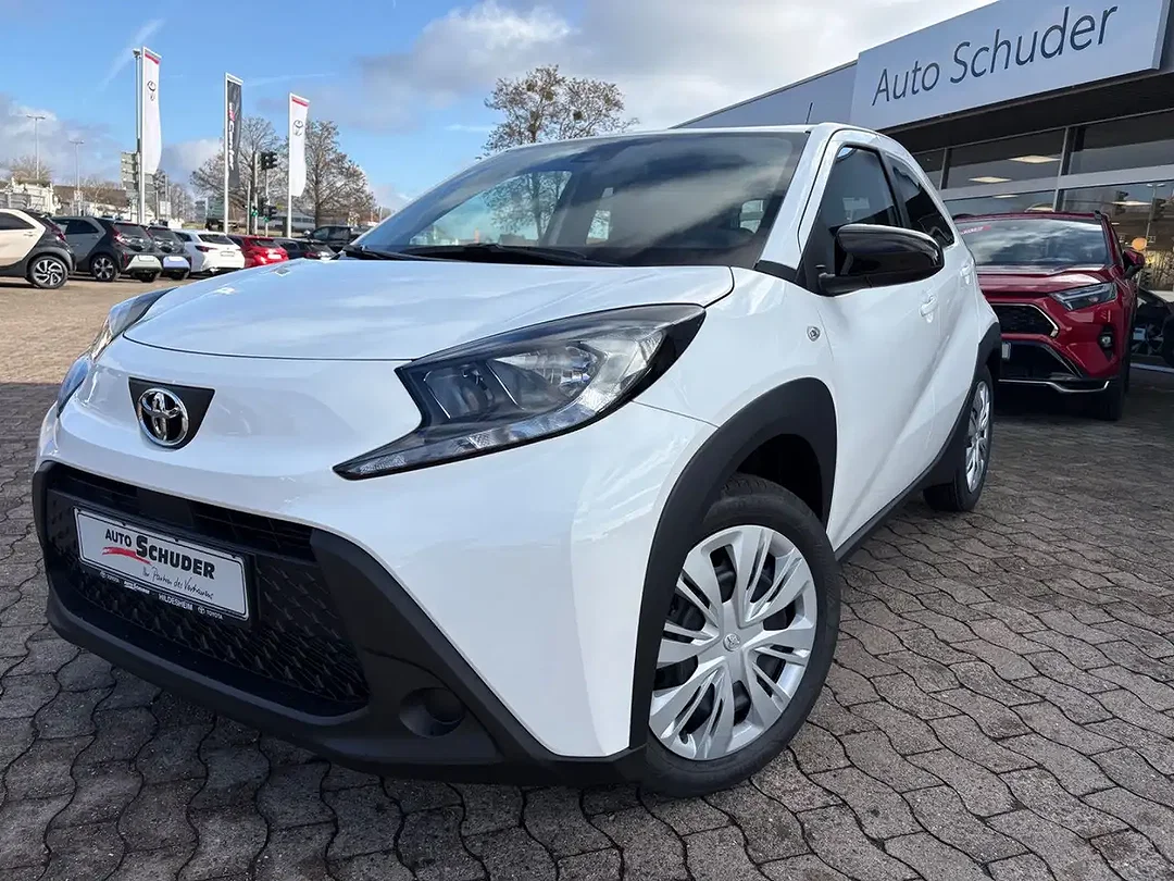 Toyota Aygo Business Edition - Afbeelding 1