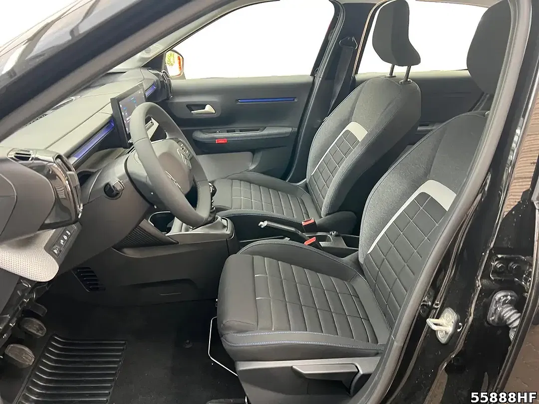 Citroen C3 Plus - Thumbnail 11