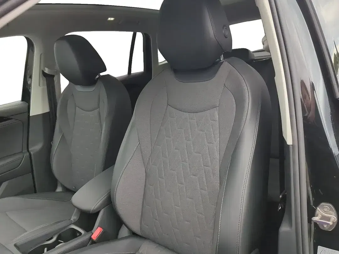 Volkswagen Tiguan 1.5 eHybrid DSG Life - Thumbnail 8