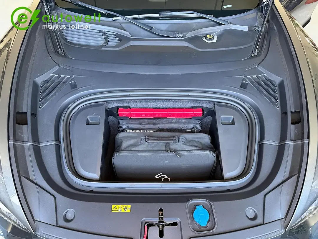 Audi e-tron GT plus - Thumbnail 22