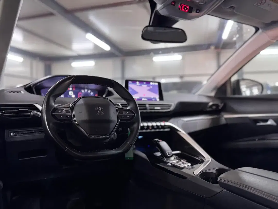 Peugeot 5008 Active Business - Thumbnail 11