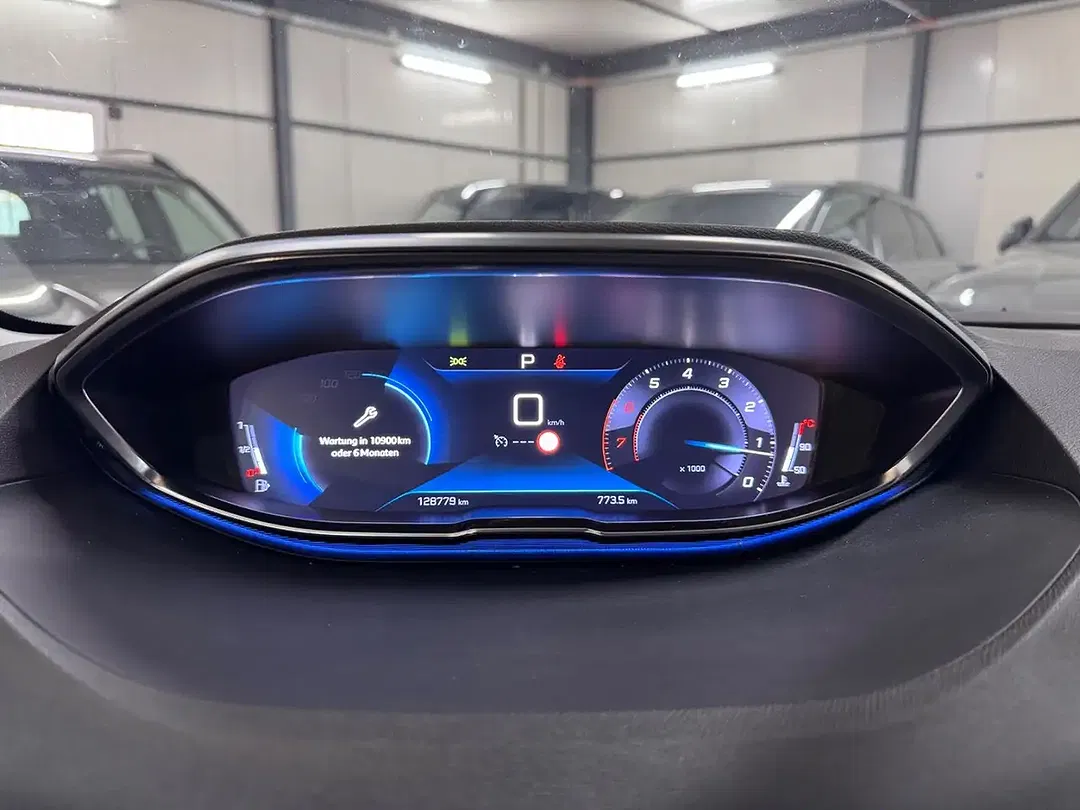 Peugeot 5008 Active Business - Thumbnail 14