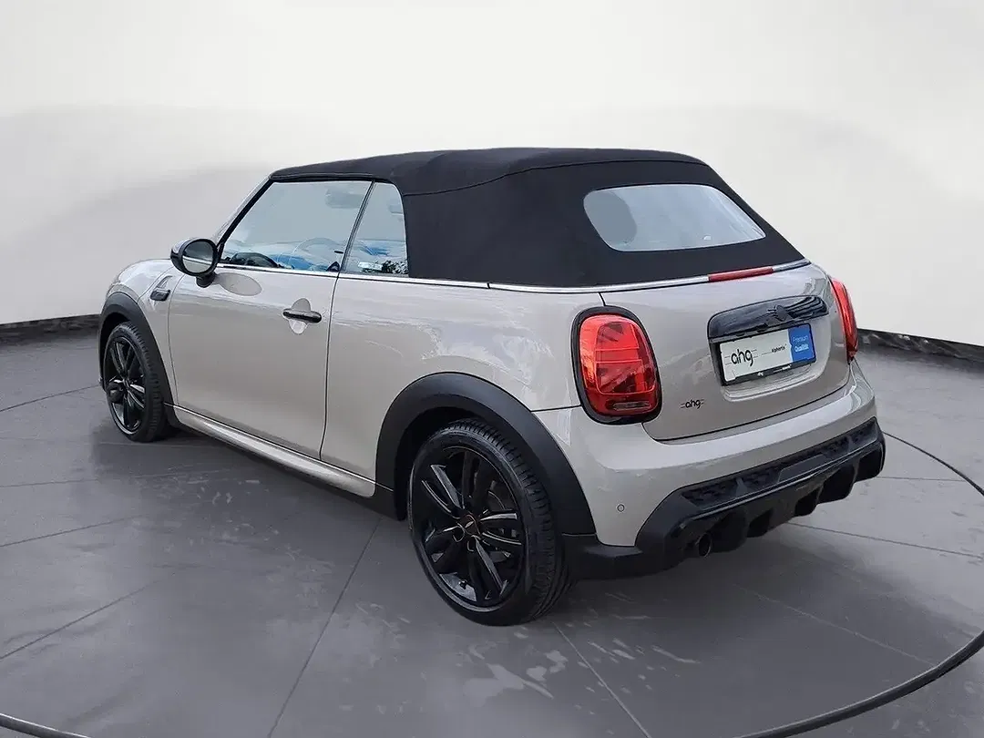 MINI Cooper Cabrio Steptronic JCW Trim - Thumbnail 3