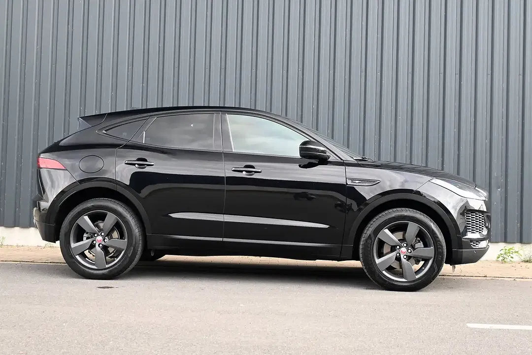 Jaguar E-Pace 2.0 4x4 SE - Thumbnail 5