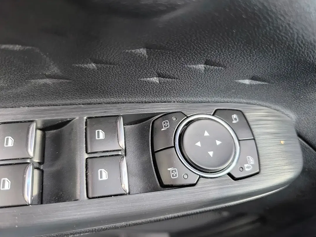 Ford Kuga Cool & Connect - Thumbnail 10