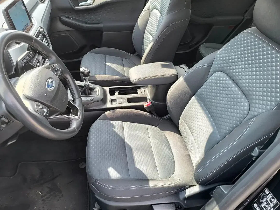 Ford Kuga Cool & Connect - foto 15
