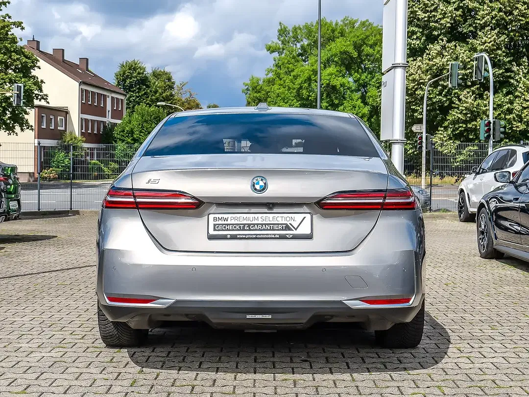 BMW i5 eDrive - Thumbnail 12