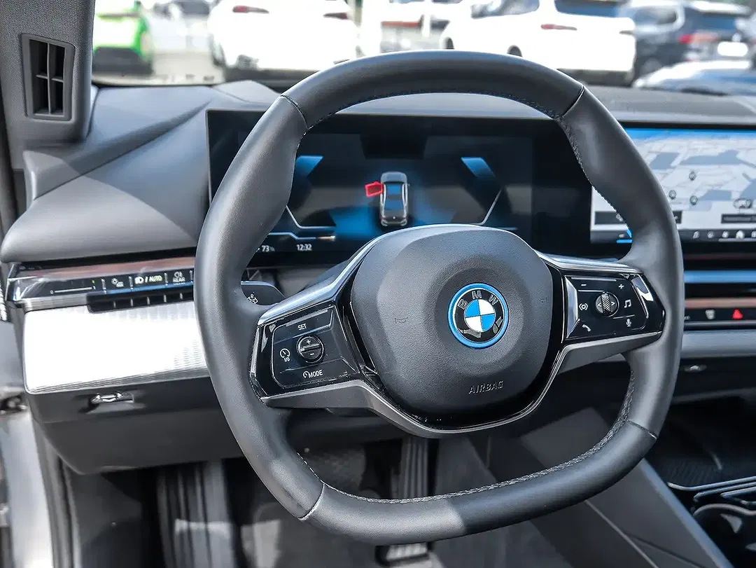 BMW i5 eDrive - Thumbnail 22