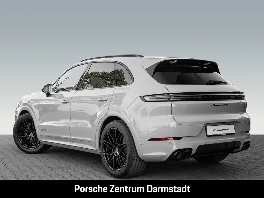 Porsche Cayenne GTS - Thumbnail 3