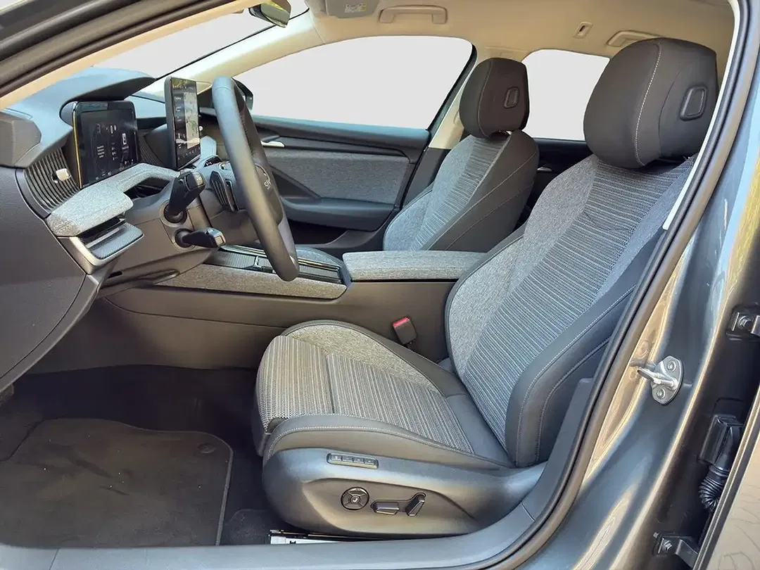 Skoda Superb 1.5 TSI iV Combi Selection - Thumbnail 12