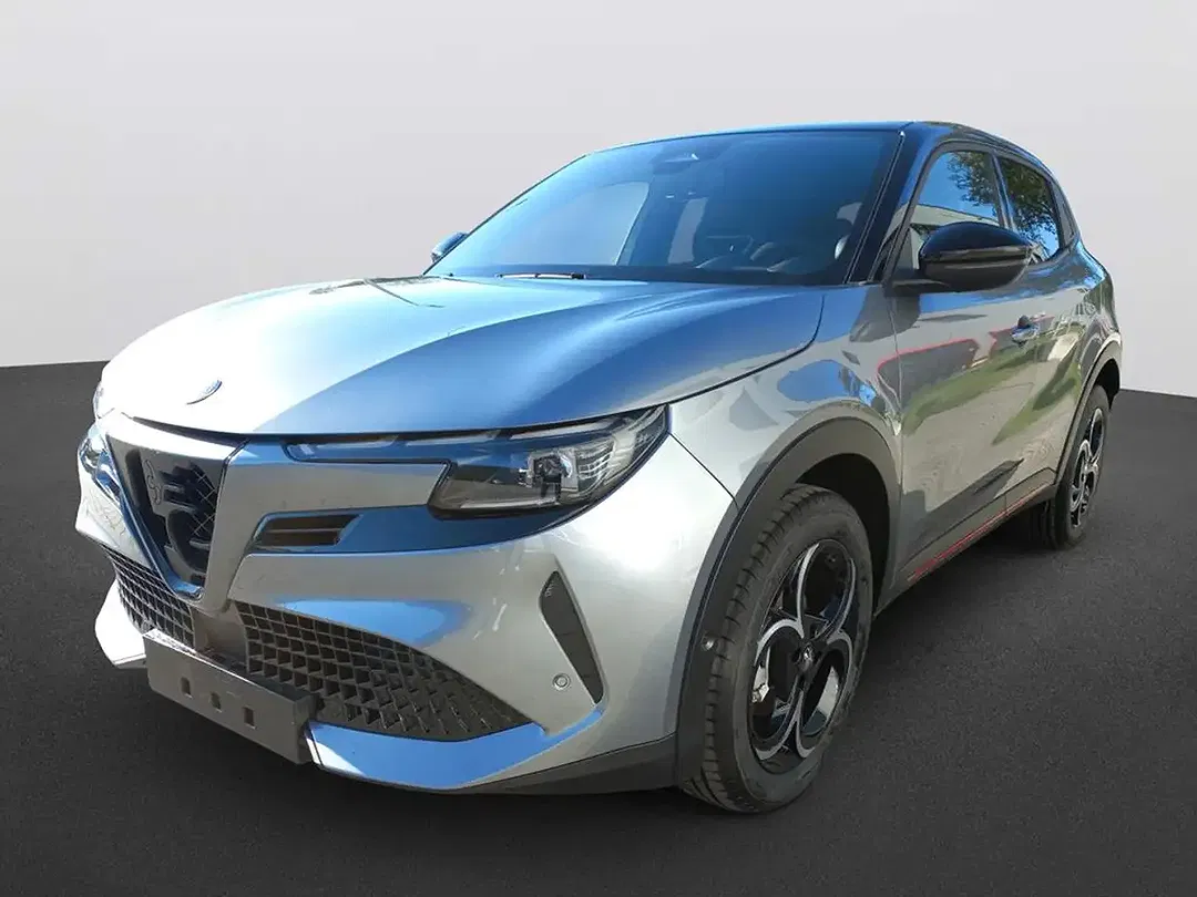 Alfa Romeo Junior 1.2 Ibrida Q4 Ti - Thumbnail 6