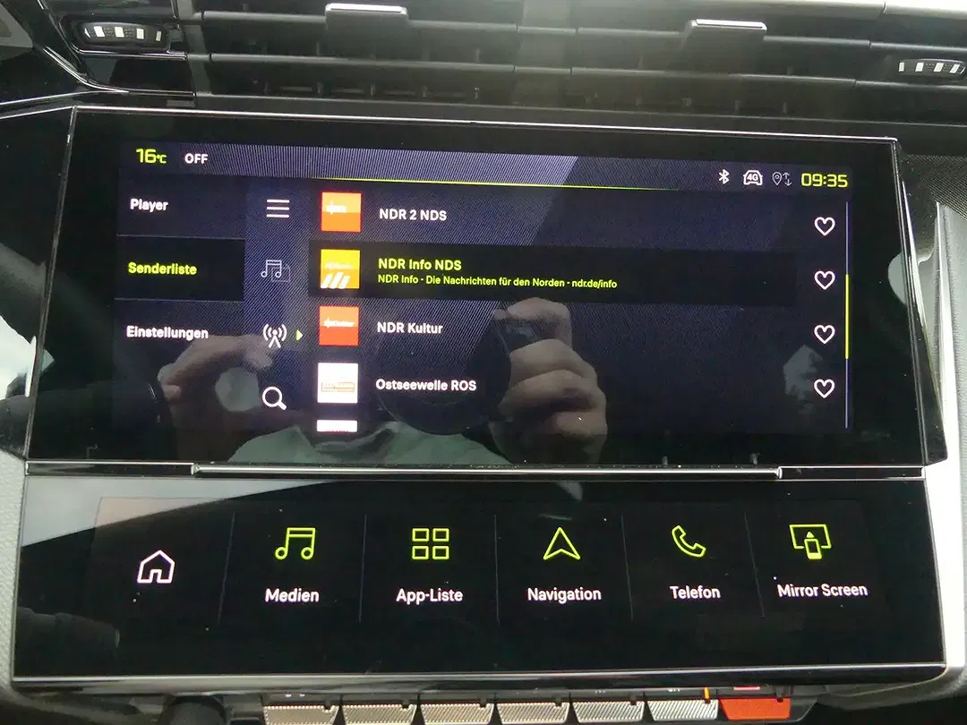 Peugeot 308 145 AUT Hybrid GT SW - Thumbnail 11